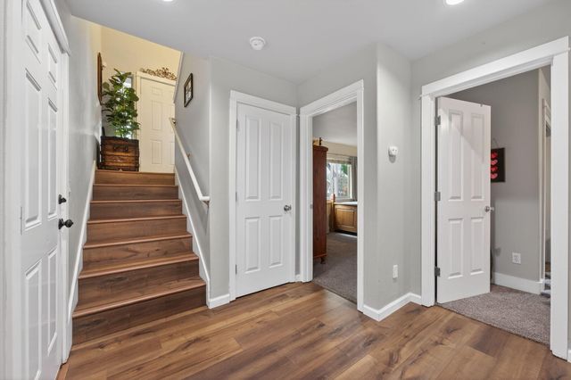 20726 Russell Drive, Bend, OR 97701