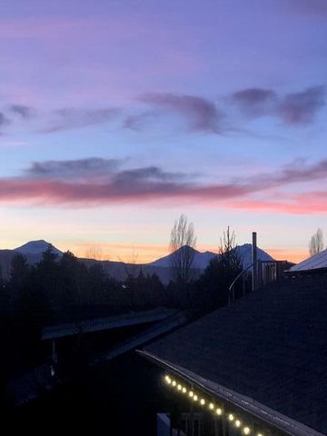 20726 Russell Drive, Bend, OR 97701