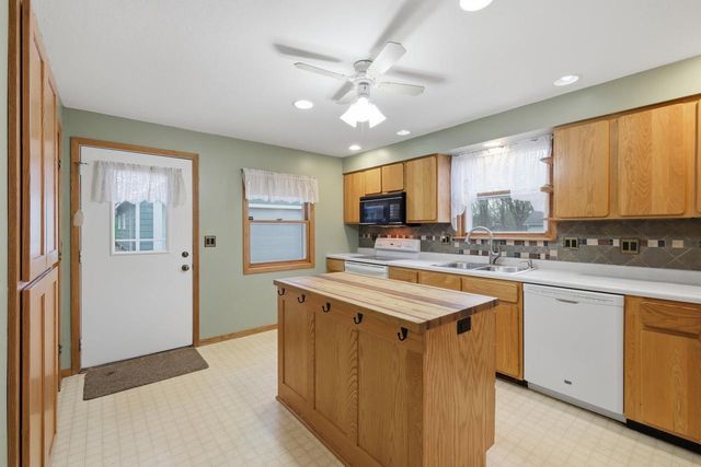 325 Chicago Street, Stoughton, WI 53589