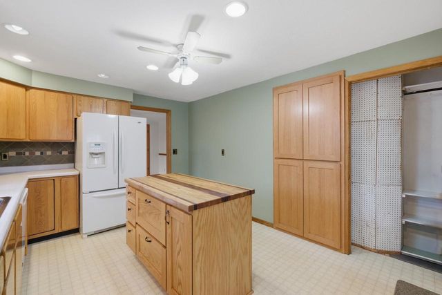 325 Chicago Street, Stoughton, WI 53589