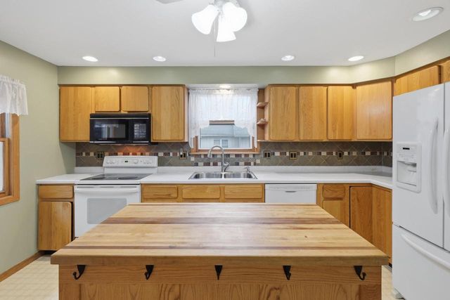 325 Chicago Street, Stoughton, WI 53589