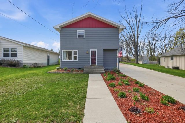 325 Chicago Street, Stoughton, WI 53589