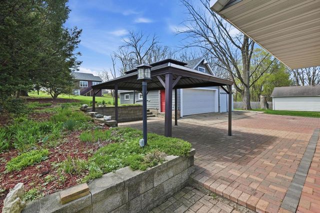 325 Chicago Street, Stoughton, WI 53589
