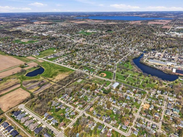 325 Chicago Street, Stoughton, WI 53589