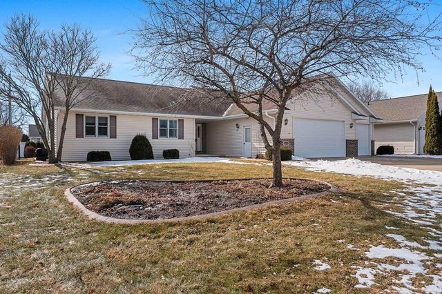 3133 SELMA COURT, Appleton, WI 54914
