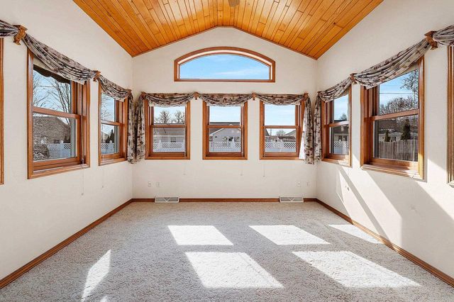 3133 SELMA COURT, Appleton, WI 54914