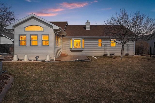 3133 SELMA COURT, Appleton, WI 54914