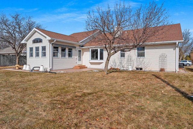 3133 SELMA COURT, Appleton, WI 54914