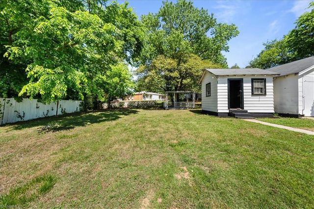 628 Elm Street, Graham, NC 27253