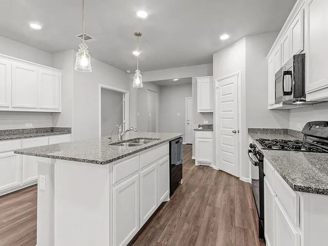 14104 Danesdale Drive, Pilot Point, TX 76258