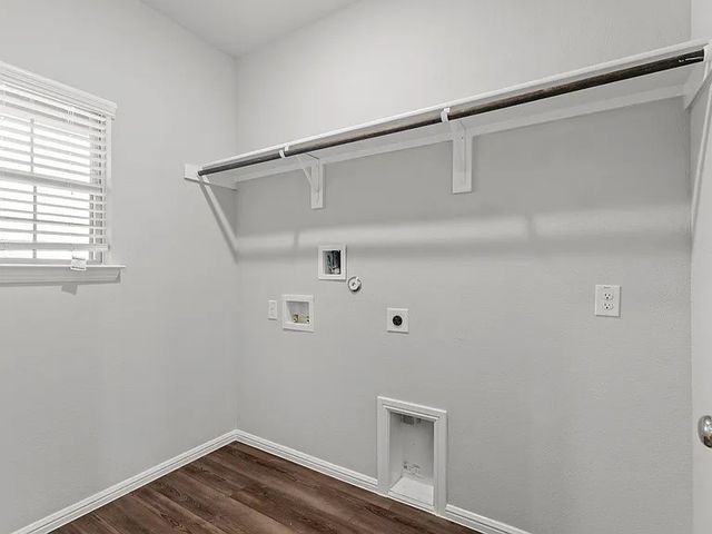 14104 Danesdale Drive, Pilot Point, TX 76258