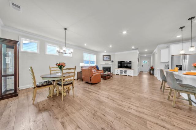 1835 wabash Place, Boiling Springs, SC 29316