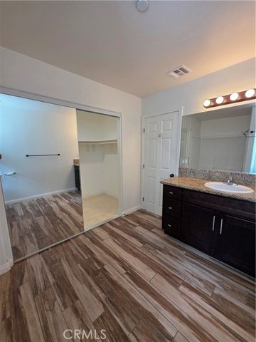 355 S Inez, Hemet, CA 92543