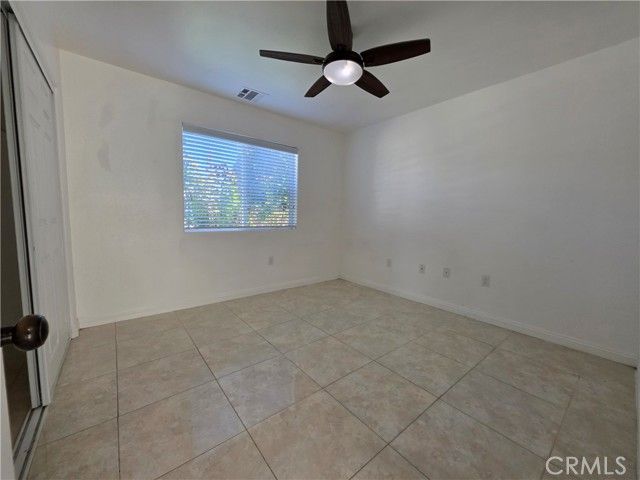355 S Inez, Hemet, CA 92543