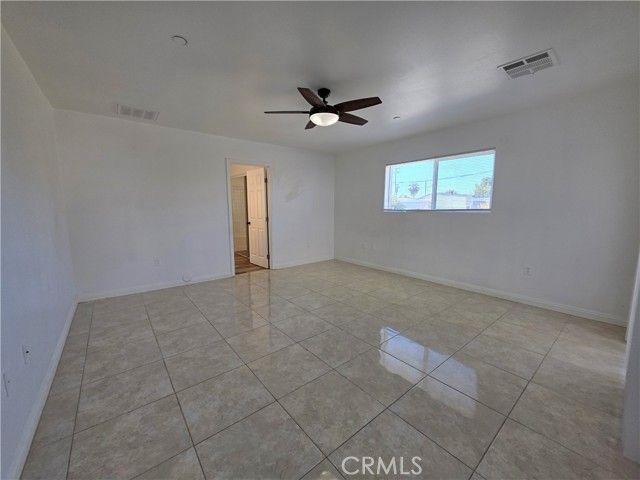 355 S Inez, Hemet, CA 92543