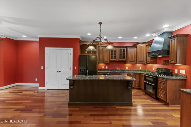 3228 NW Mountain Pointe Drive, Cleveland, TN 37312