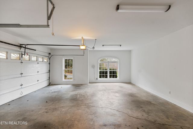 3228 NW Mountain Pointe Drive, Cleveland, TN 37312