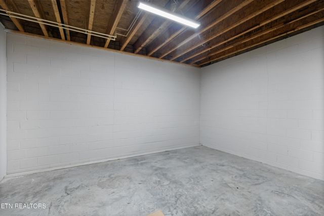 3228 NW Mountain Pointe Drive, Cleveland, TN 37312