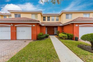 7401 Palomino Dr 114-1, Davie, FL 33024