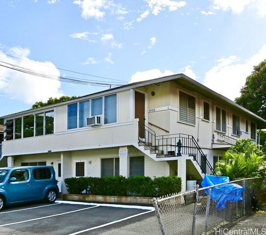 2908 Varsity Circle, Honolulu, HI 96826