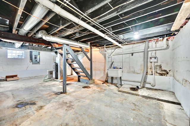 623 Cleveland Avenue, Taylor Mill, KY 41015