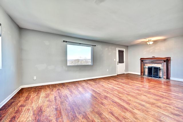 623 Cleveland Avenue, Taylor Mill, KY 41015