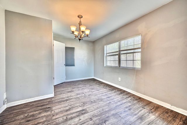 623 Cleveland Avenue, Taylor Mill, KY 41015