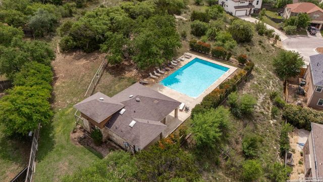 8510 Carmel Grove, Boerne, TX 78015