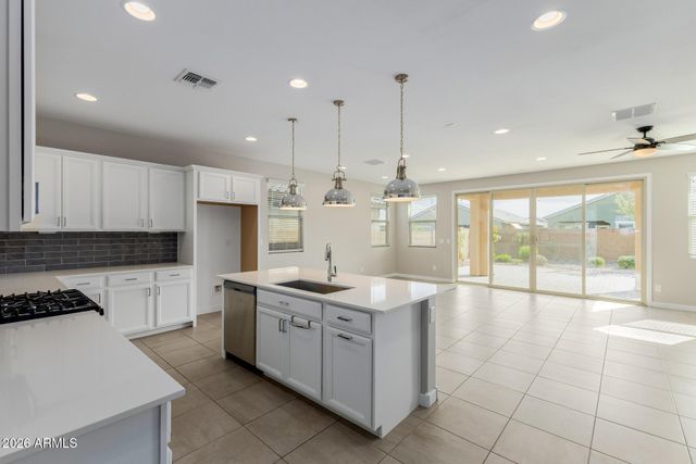 19583 W VALLE VISTA Way, Litchfield Park, AZ 85340