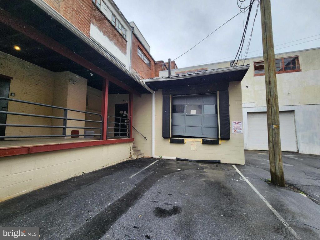301 E LIBERTY ST #BUILDING 2, Lancaster, PA 17602