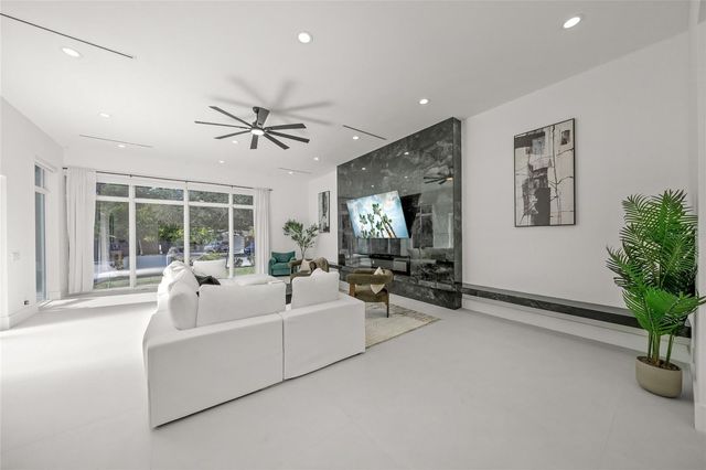 3500 BAY SHORE ROAD, Sarasota, FL 34234