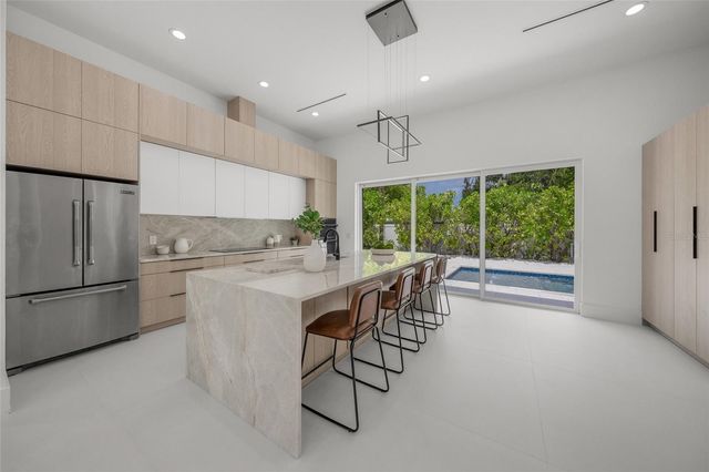 3500 BAY SHORE ROAD, Sarasota, FL 34234