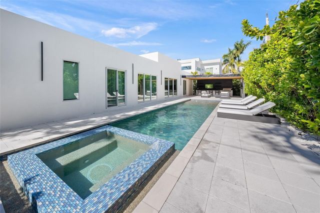 3500 BAY SHORE ROAD, Sarasota, FL 34234