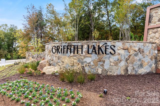 3050 Finchborough Court, Charlotte, NC 28269