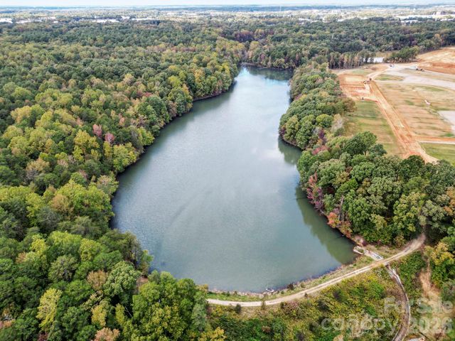 3050 Finchborough Court, Charlotte, NC 28269