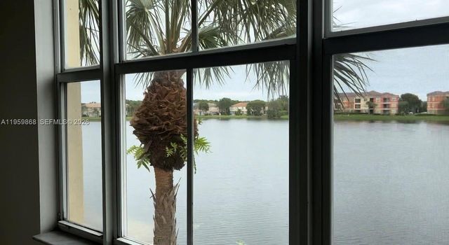 4702 SW 160th Ave 328, Miramar, FL 33027