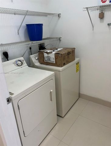 4702 SW 160th Ave 328, Miramar, FL 33027