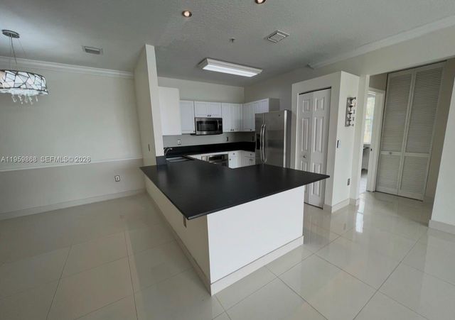 4702 SW 160th Ave 328, Miramar, FL 33027