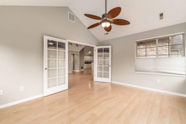 6516 Lakeview Circle, Canal Winchester, OH 43110