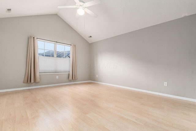 6516 Lakeview Circle, Canal Winchester, OH 43110