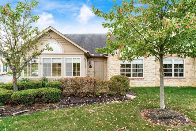 6516 Lakeview Circle, Canal Winchester, OH 43110