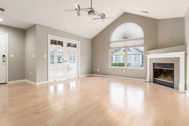 6516 Lakeview Circle, Canal Winchester, OH 43110