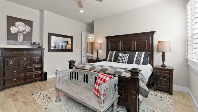 33210 Walnut Crossing, Magnolia, TX 77355