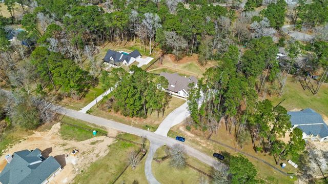 33210 Walnut Crossing, Magnolia, TX 77355