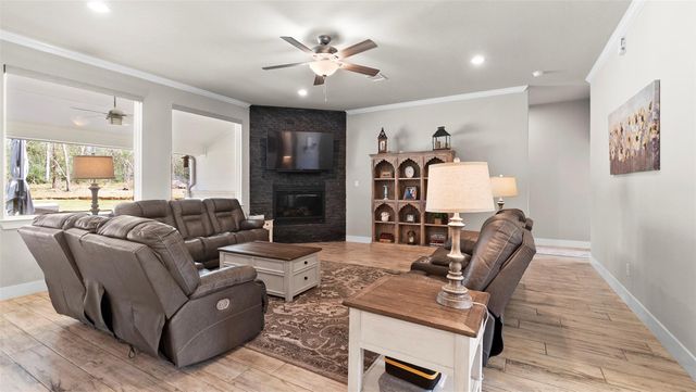 33210 Walnut Crossing, Magnolia, TX 77355