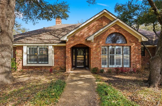 7101 Fish Pond Road, Waco, TX 76710