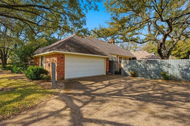 7101 Fish Pond Road, Waco, TX 76710