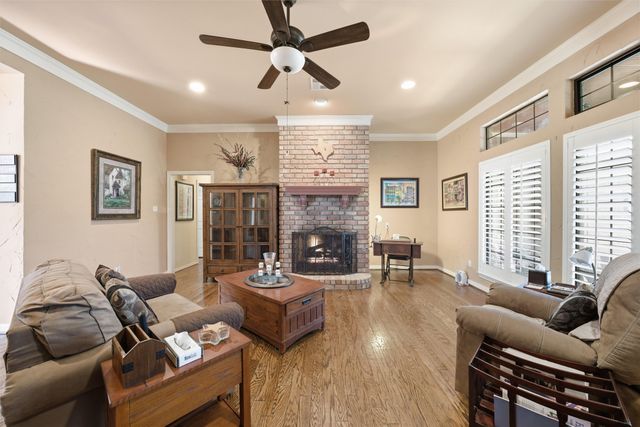 7101 Fish Pond Road, Waco, TX 76710