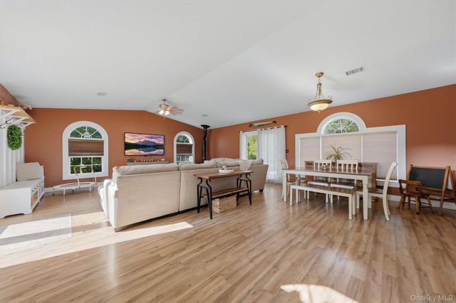 176 County Route 17, Thompson Ridge, NY 12566