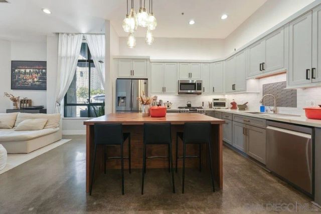 1400 Broadway 1102, San Diego, CA 92101